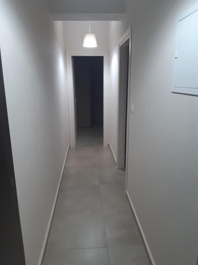 Theo And Irin'S Houses 弗洛伊塔 外观 照片